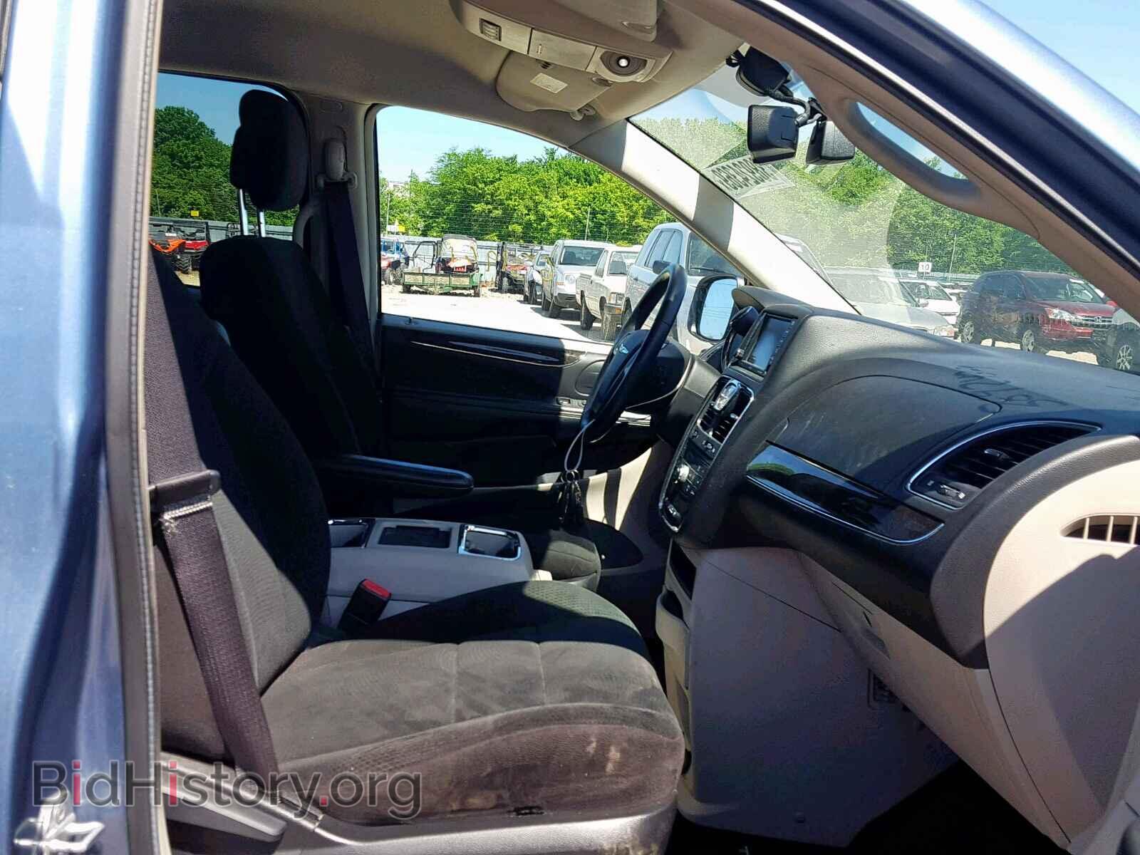 2012 CHRYSLER TOWN & COU - VIN: 2C4RC1BG8CR124090 - Фото 5