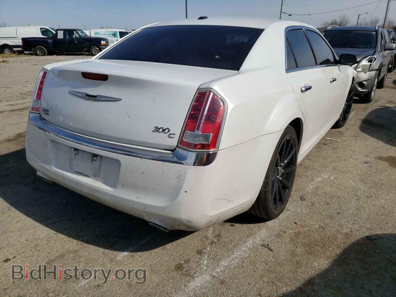 2011 CHRYSLER 300 - VIN: 2C3CA6CT1BH536834 - Фото 4