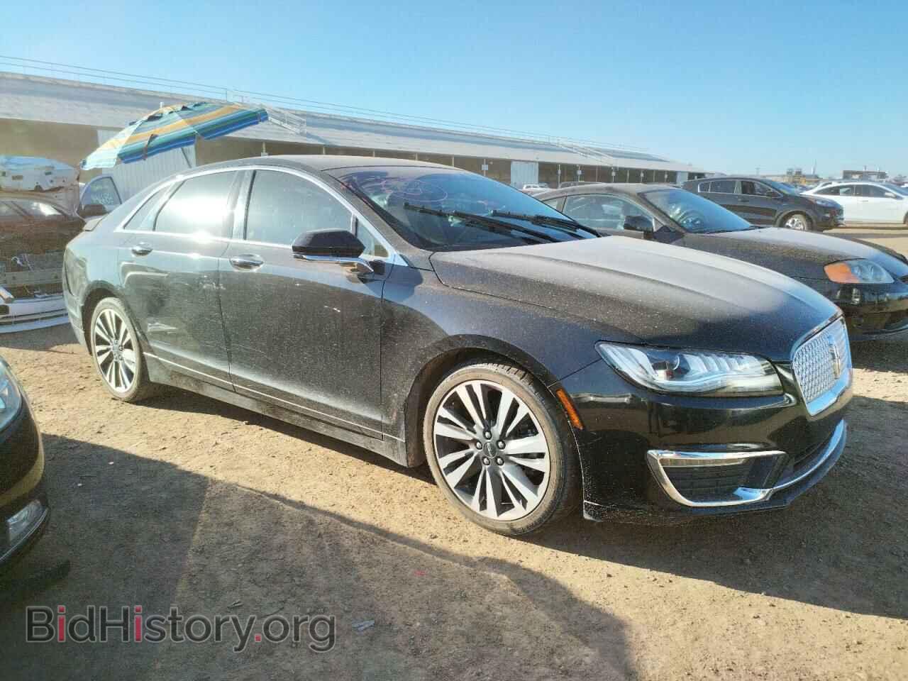 Photo 3LN6L5E97HR620292 - LINCOLN MKZ 2017