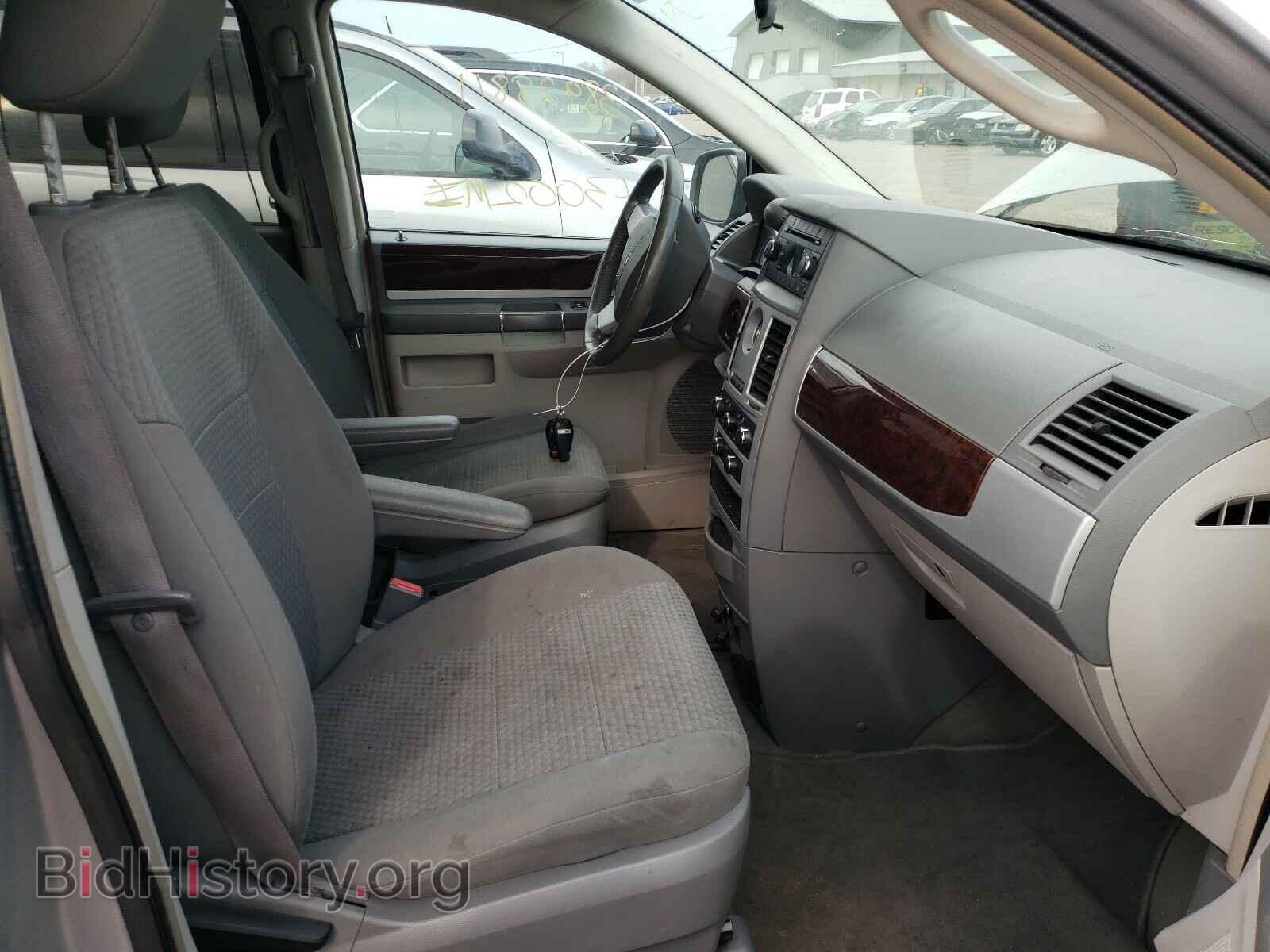 2010 CHRYSLER MINIVAN - VIN: 2A4RR5D16AR230432 - Фото 5