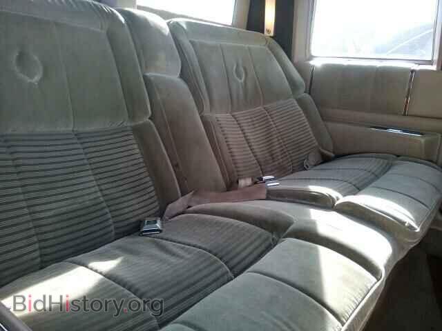 1988 CADILLAC DEVILLE - VIN: 1G6CD1151J4207687 - Photo 6