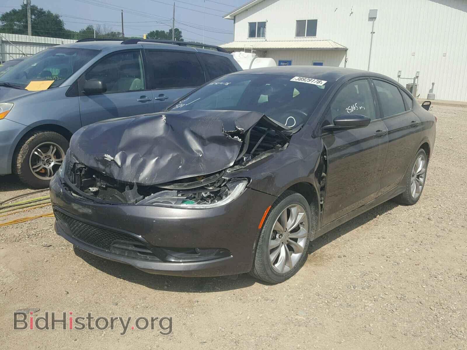 2015 CHRYSLER 200 - VIN: 1C3CCCBBXFN749909 - Photo 2