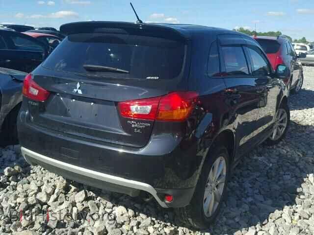 2015 MITSUBISHI OUTLANDER - VIN: 4A4AR3AW8FE037591 - Фото 4