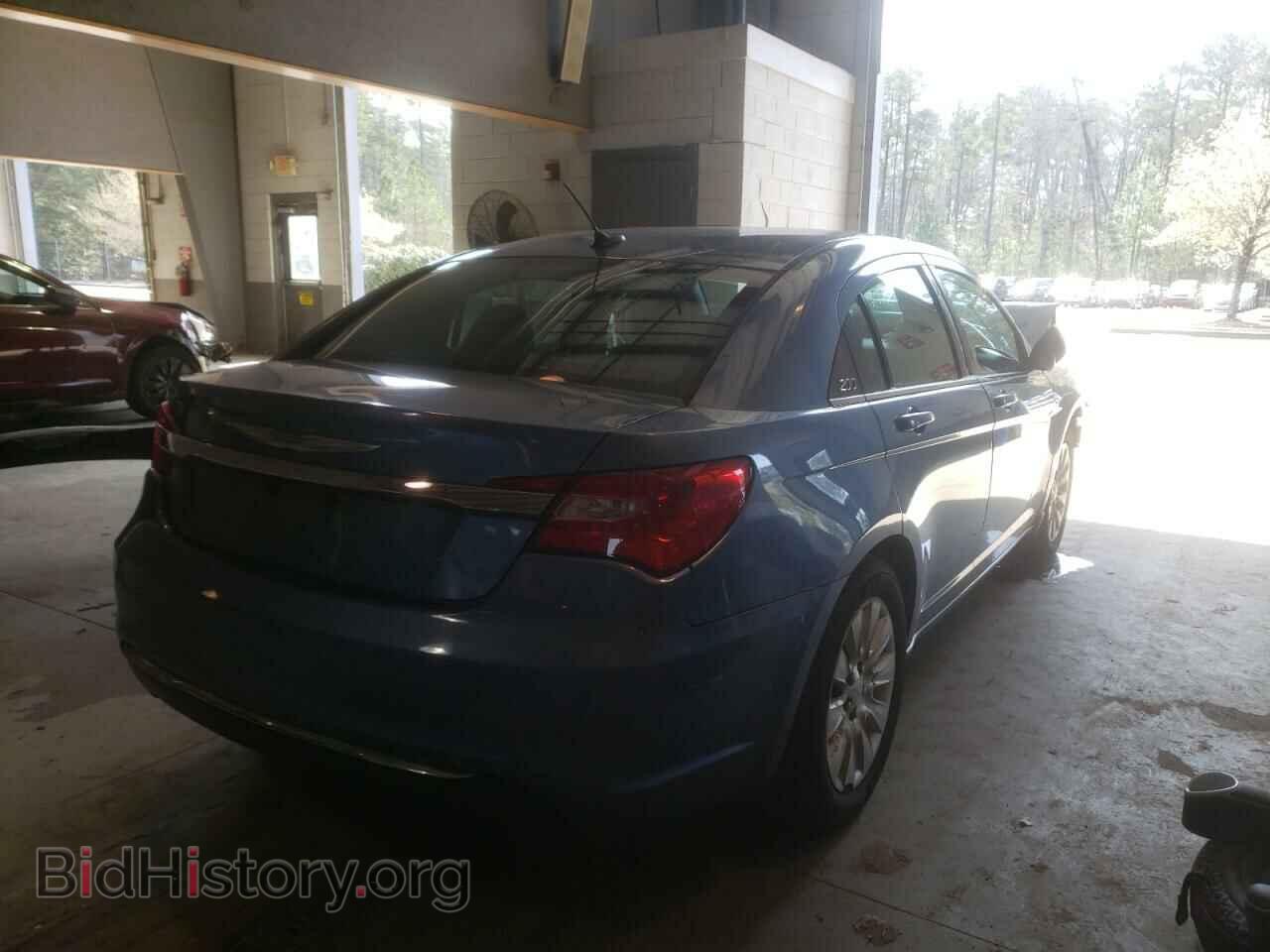 2011 CHRYSLER 200 - VIN: 1C3BC4FB3BN563473 - Photo 4