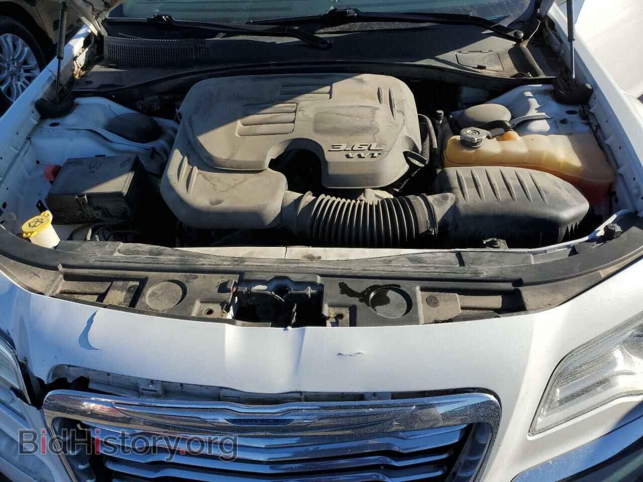 2013 CHRYSLER 300 - VIN: 2C3CCAAG8DH504971 - Фото 11