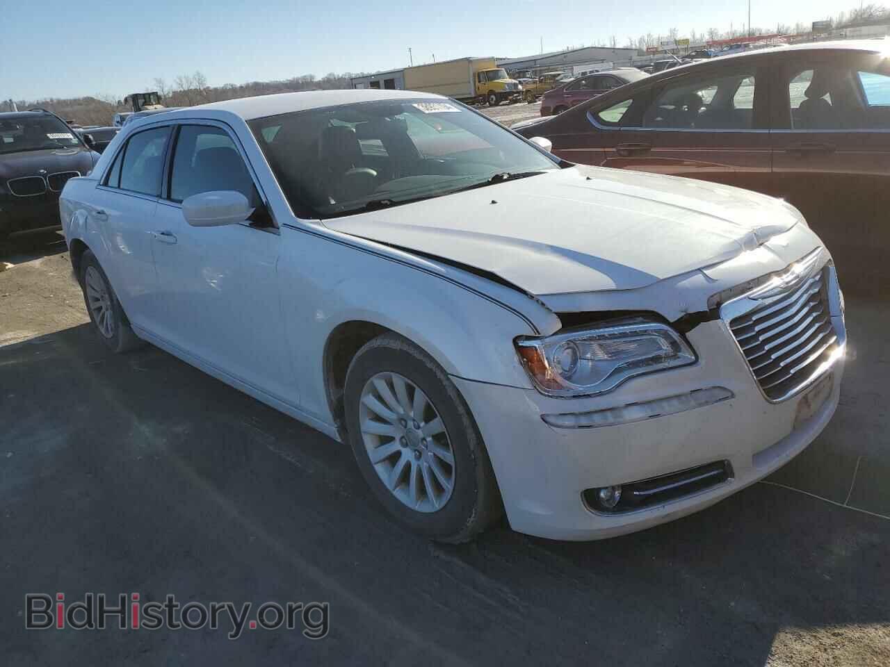 2013 CHRYSLER 300 - VIN: 2C3CCAAG8DH504971 - Фото 4