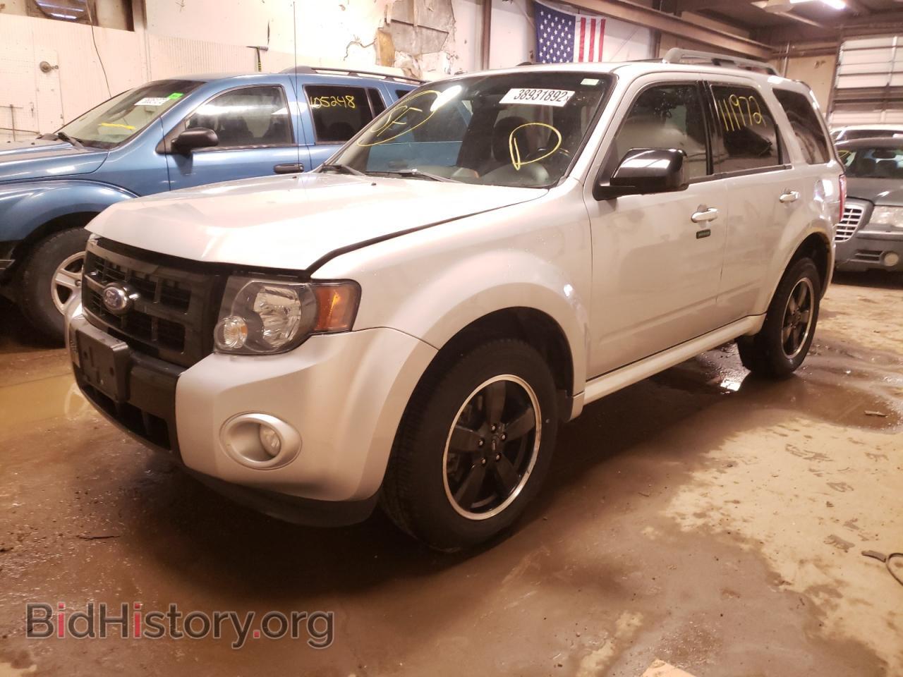 2011 FORD ESCAPE - VIN: 1FMCU9D74BKC23335 - Фото 2