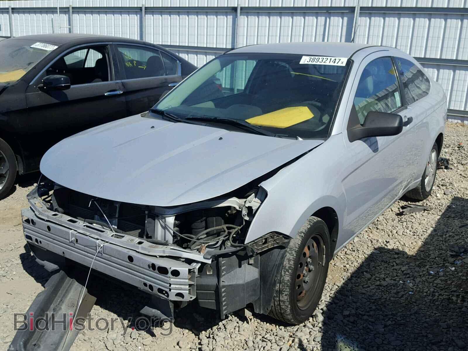 2008 FORD FOCUS - VIN: 1FAHP32N78W170573 - Фото 2