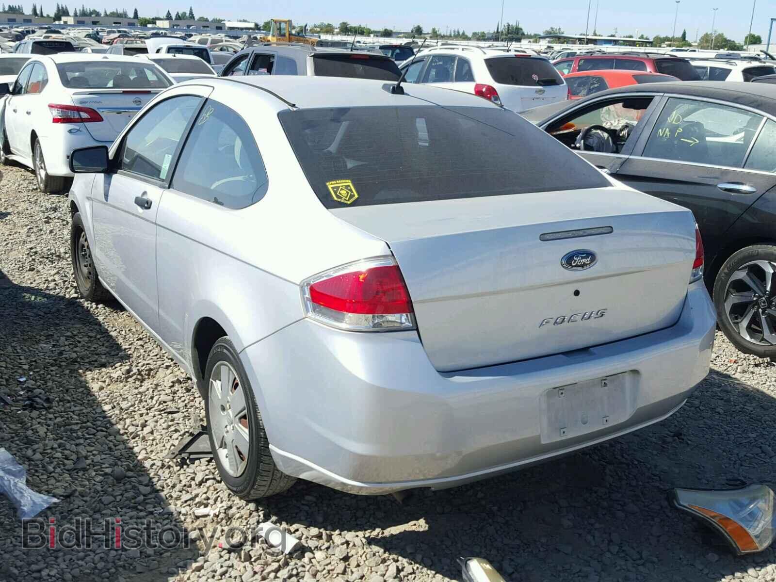 2008 FORD FOCUS - VIN: 1FAHP32N78W170573 - Фото 3