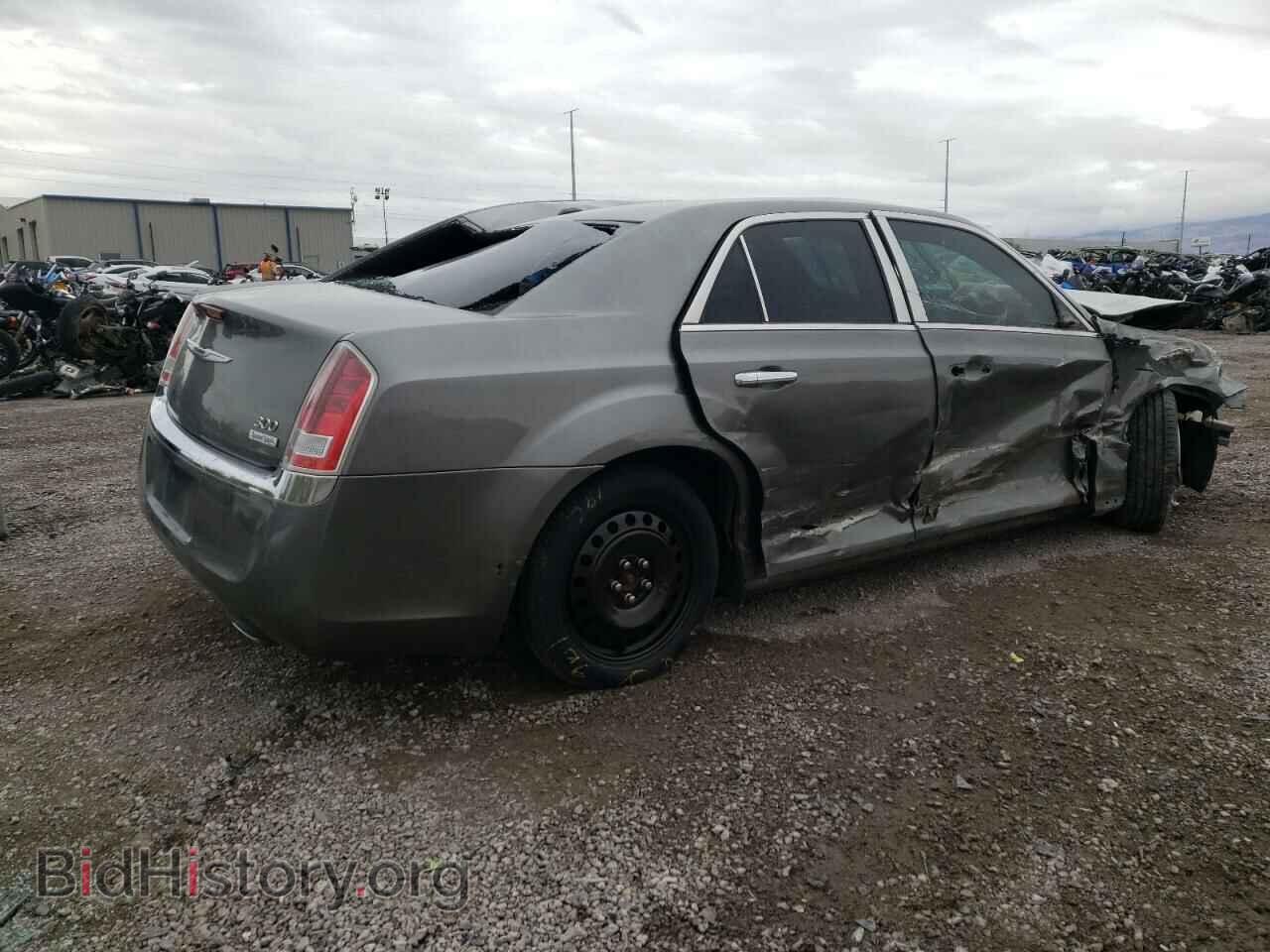 2011 CHRYSLER 300 - VIN: 2C3CA5CG6BH557028 - Фото 3