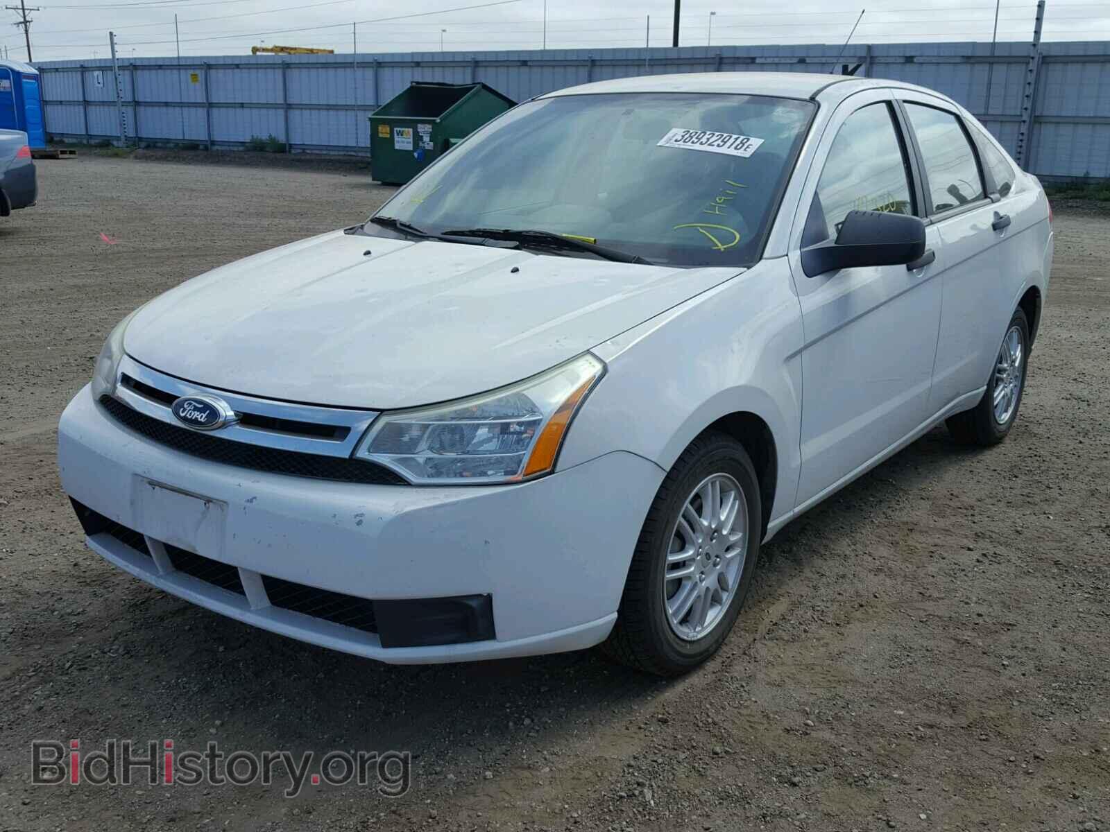 2011 FORD FOCUS - VIN: 1FAHP3FN2BW198217 - Фото 2