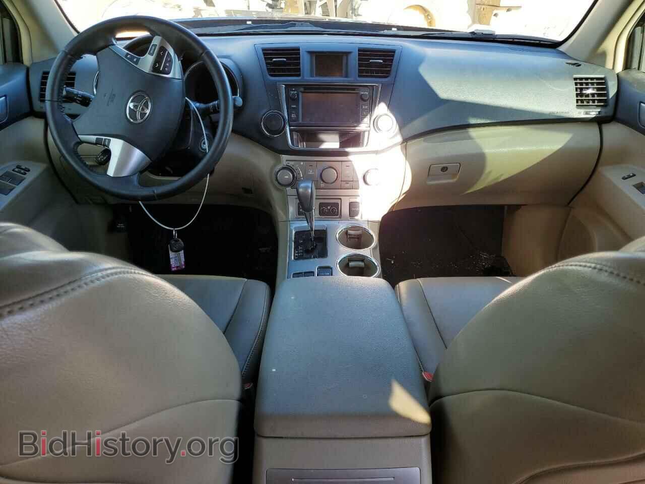 2013 TOYOTA HIGHLANDER - VIN: 5TDZK3EH8DS125557 - Фото 8