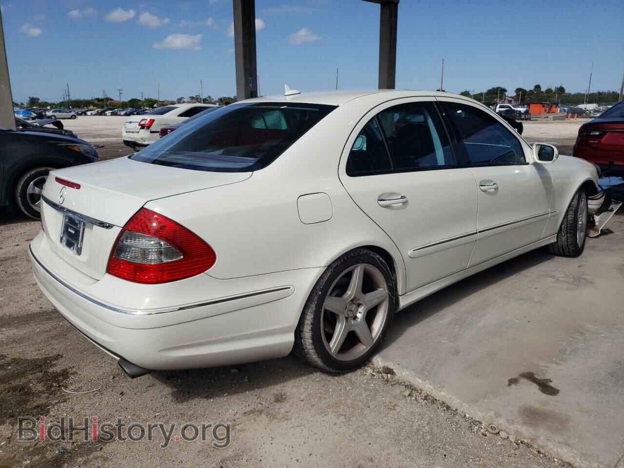 2009 MERCEDES-BENZ E-CLASS - VIN: WDBUF56X49B386827 - Фото 3