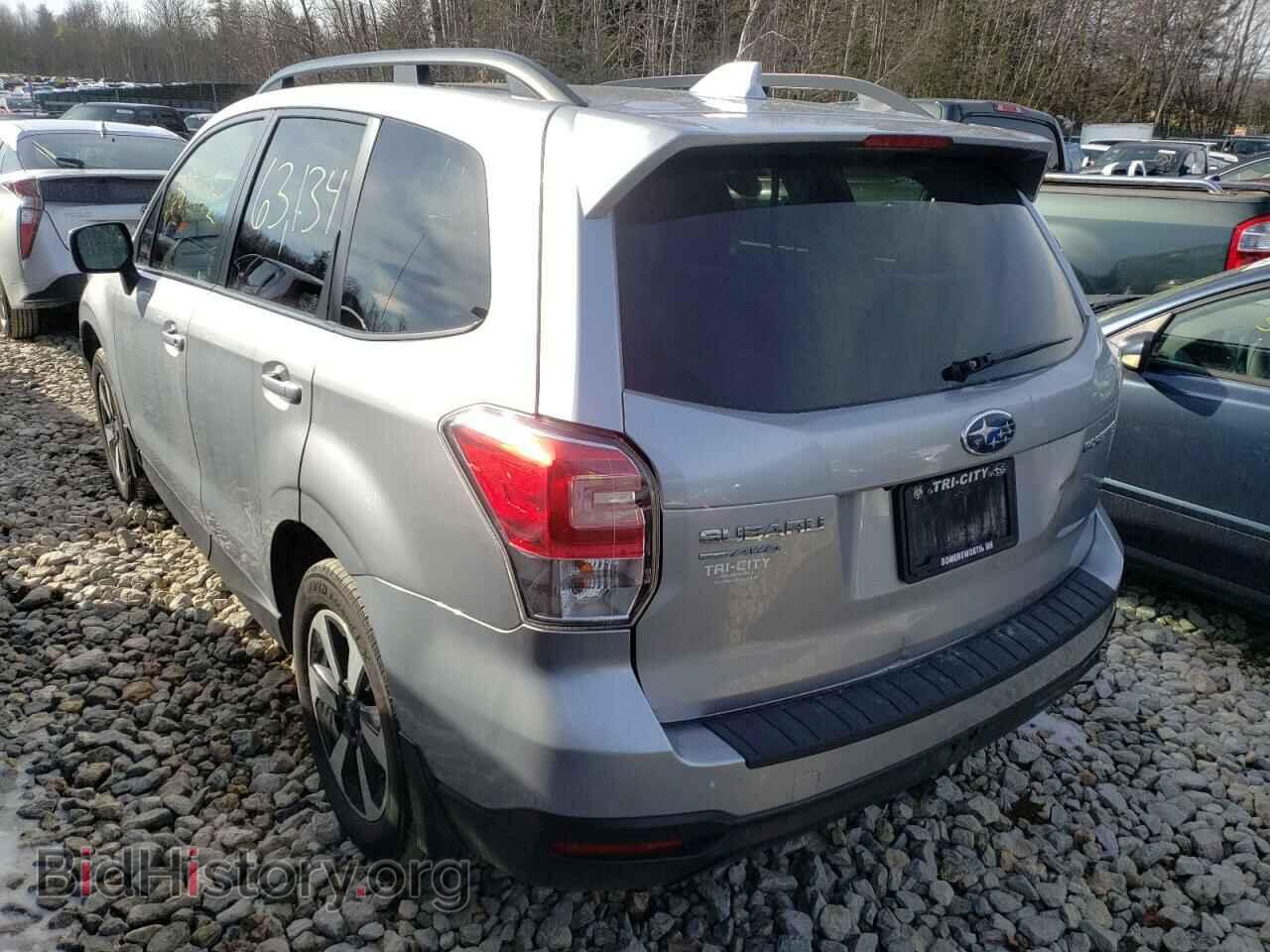 2018 SUBARU FORESTER - VIN: JF2SJAEC4JH426079 - Фото 3