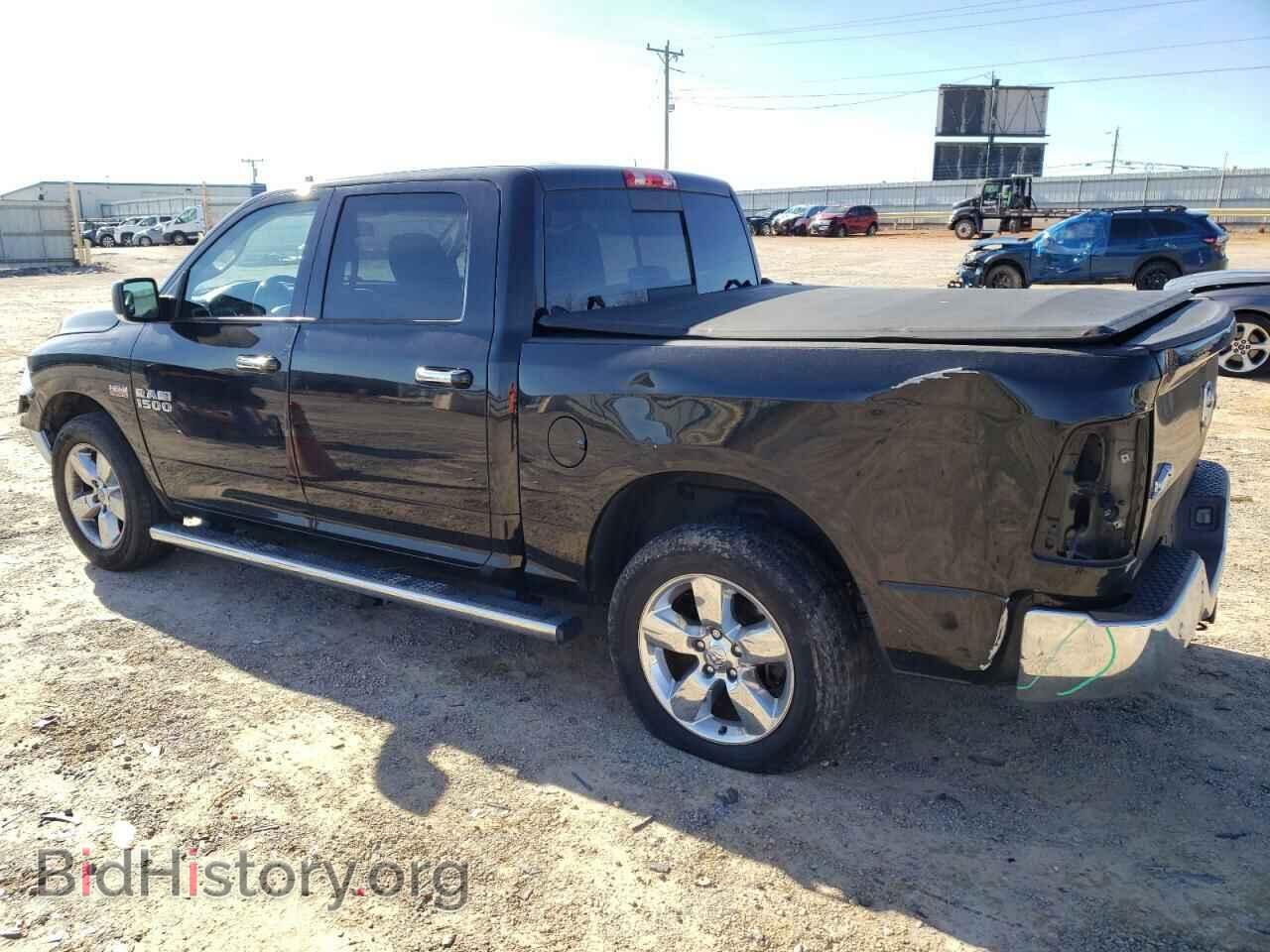 2017 RAM 1500 - VIN: 3C6RR7LT0HG738584 - Фото 2