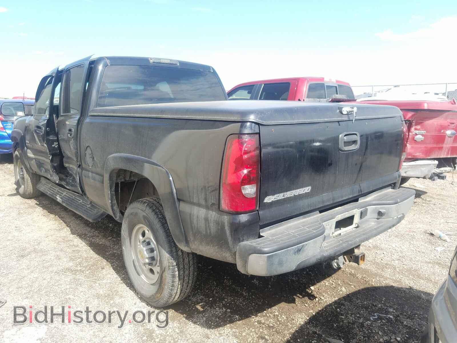 2006 CHEVROLET SILVERADO - VIN: 1GCHC23D46F153068 - Фото 3