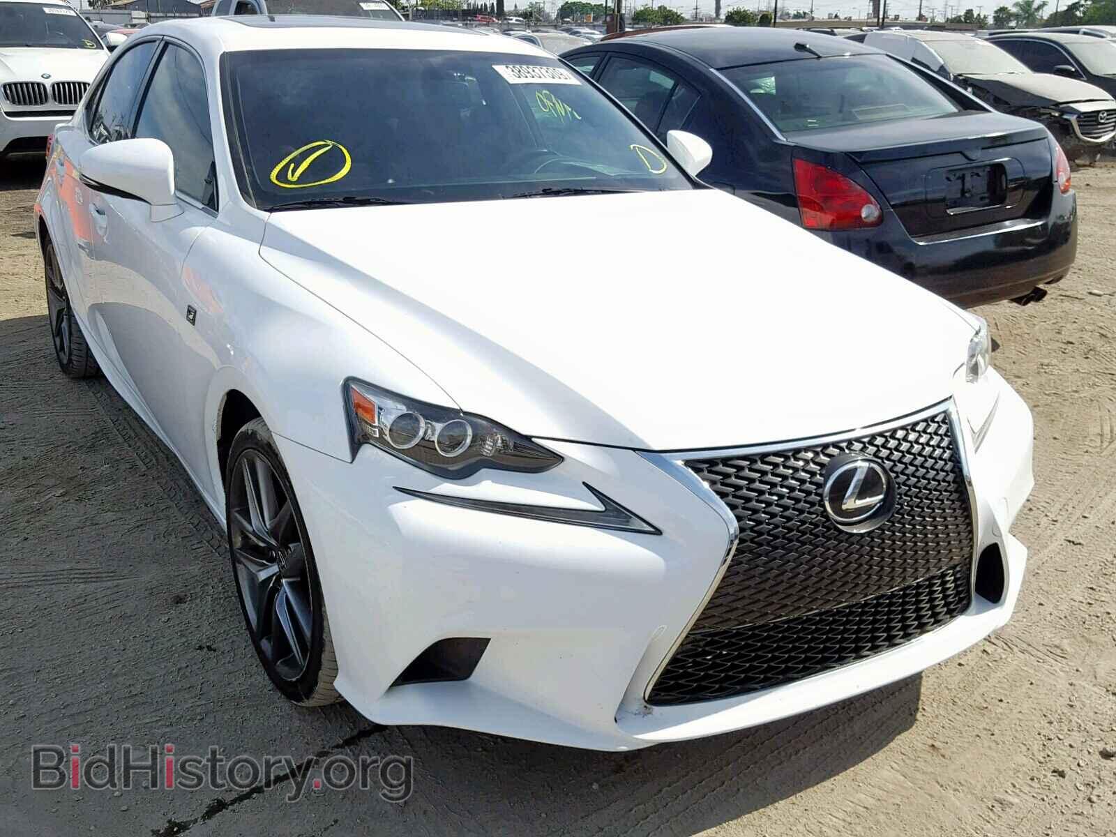 Photo JTHBE1D21F5014558 - LEXUS IS 2015