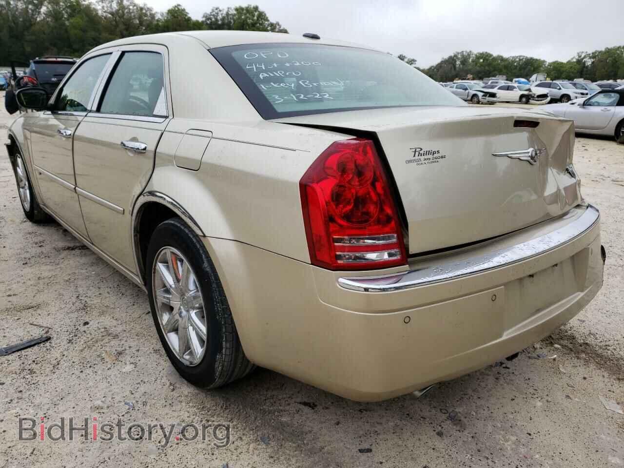 2010 CHRYSLER 300 - VIN: 2C3CA6CT4AH154554 - Фото 3