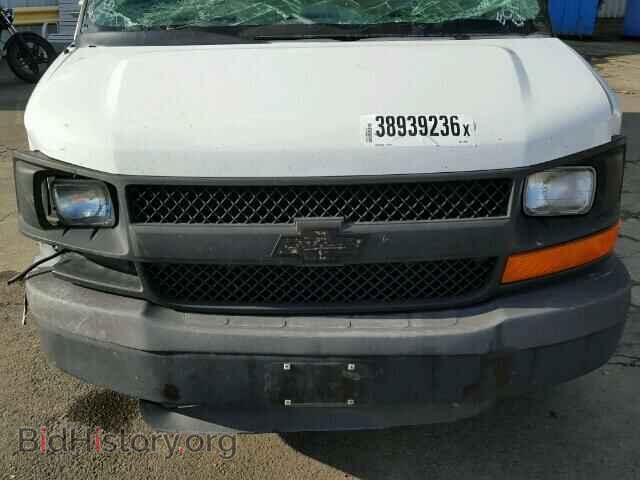2010 CHEVROLET EXPRESS - VIN: 1GCUGADX8A1145471 - Фото 7