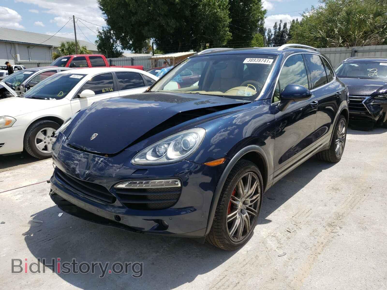 2011 PORSCHE CAYENNE - VIN: WP1AB2A25BLA55425 - Фото 2
