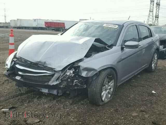 2013 CHRYSLER 200 - VIN: 1C3CCBAB1DN561613 - Фото 2