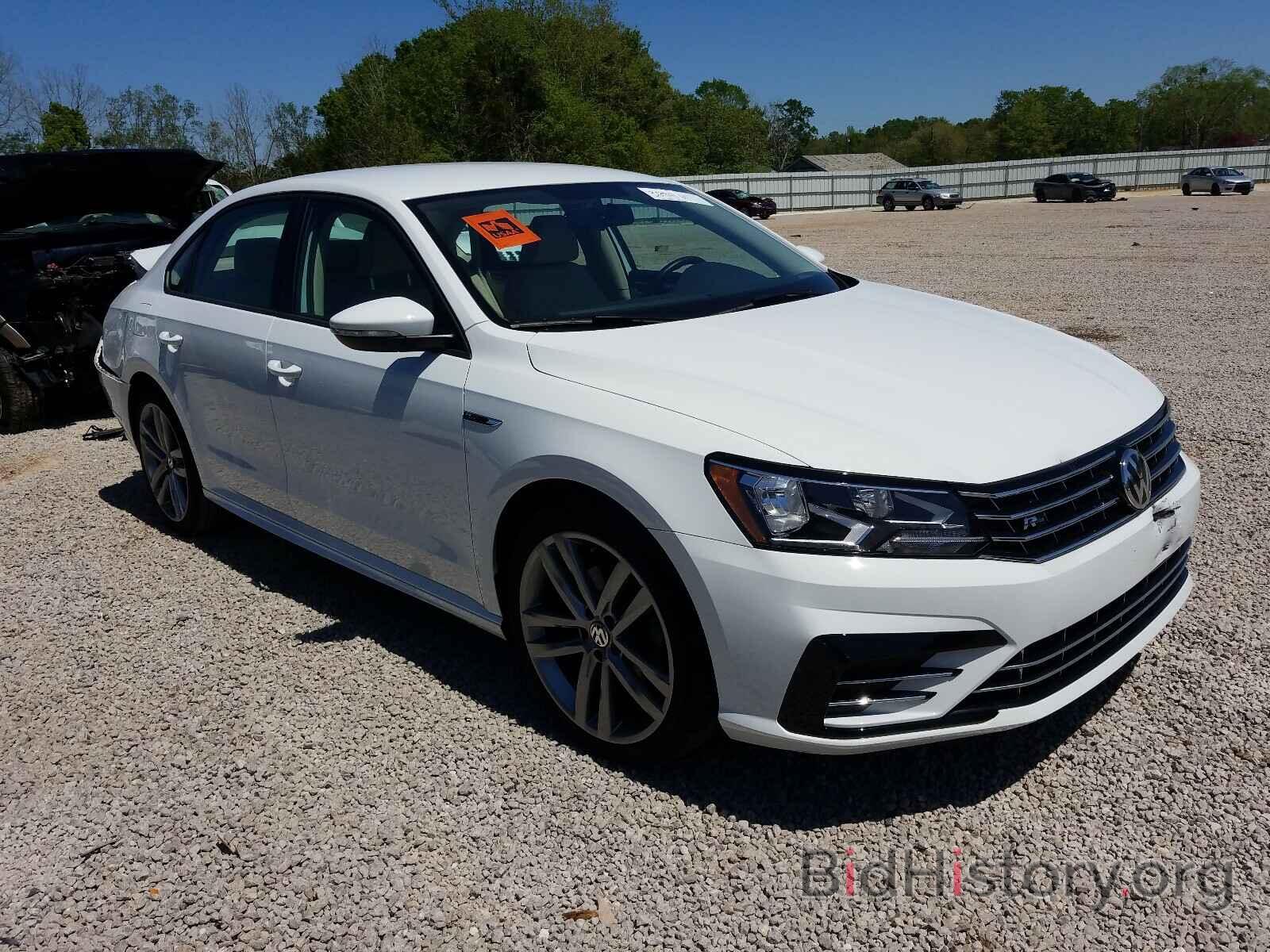 Фотография 1VWAA7A37JC019581 - VOLKSWAGEN PASSAT 2018