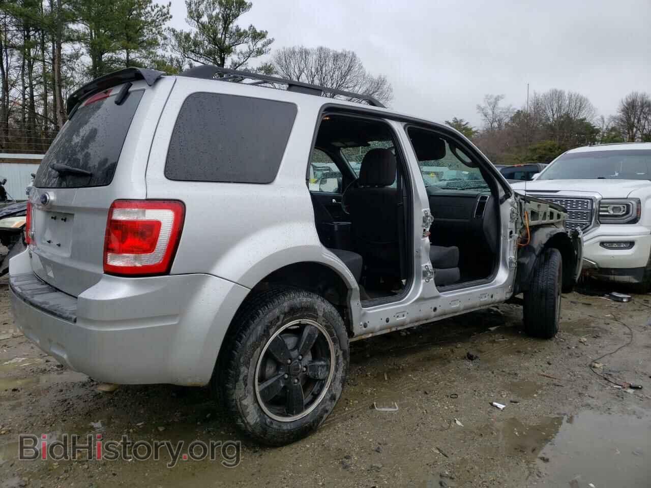 2010 FORD ESCAPE - VIN: 1FMCU0D74AKB43169 - Фото 4