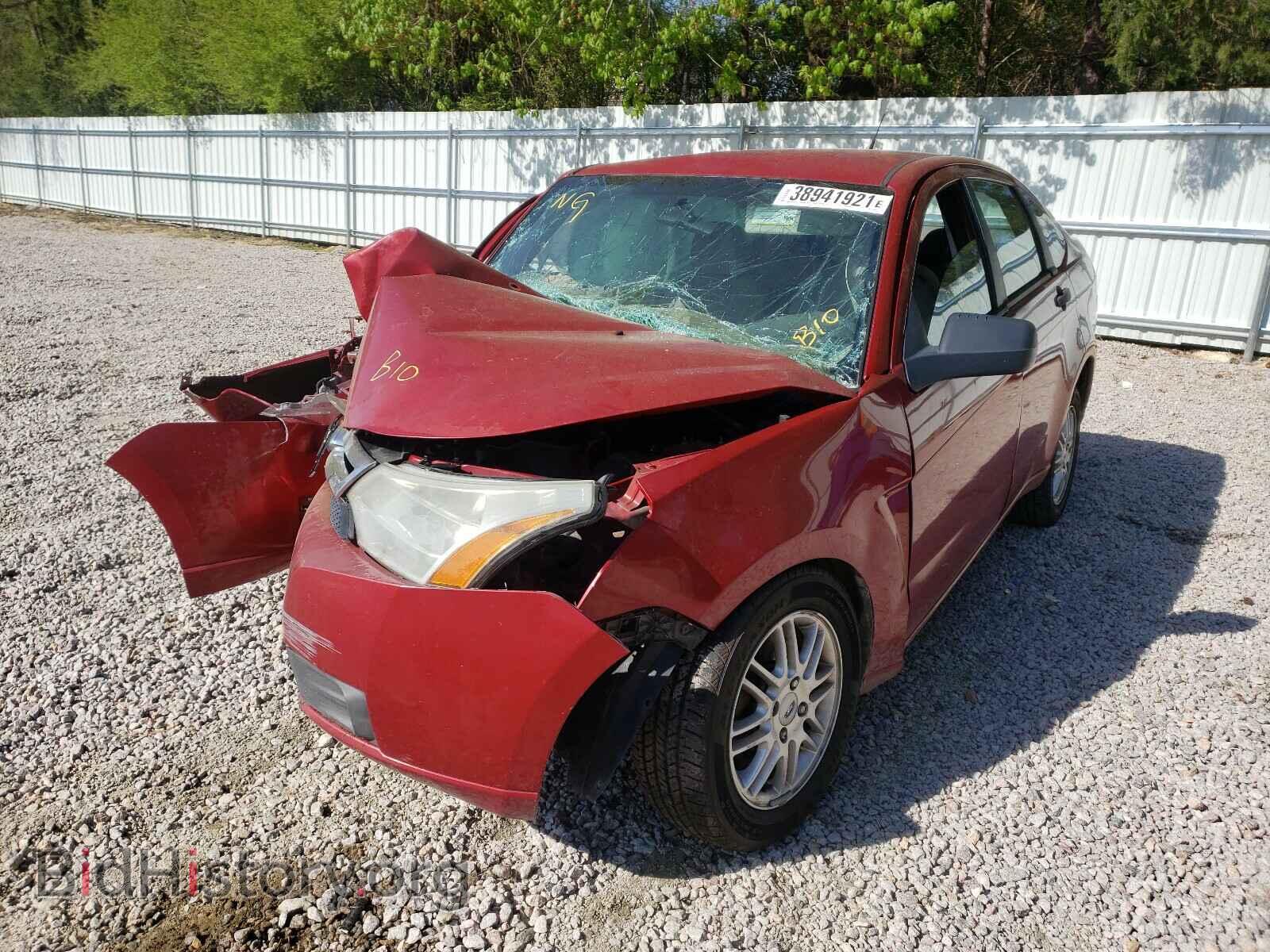 2009 FORD FOCUS - VIN: 1FAHP35N09W183680 - Фото 2