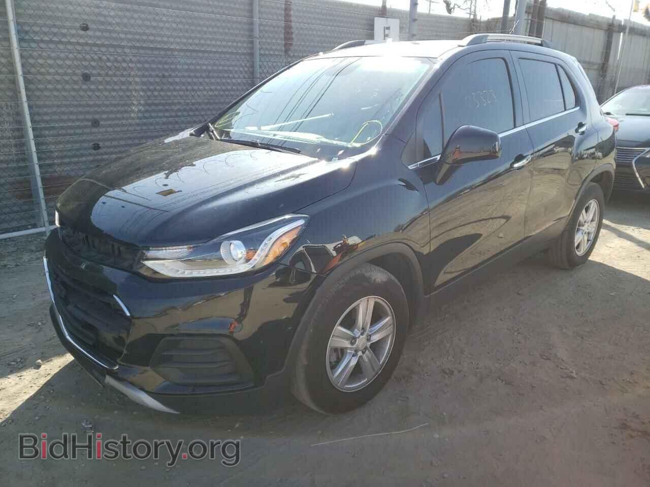 2020 CHEVROLET TRAX - VIN: 3GNCJLSB5LL323601 - Фото 2
