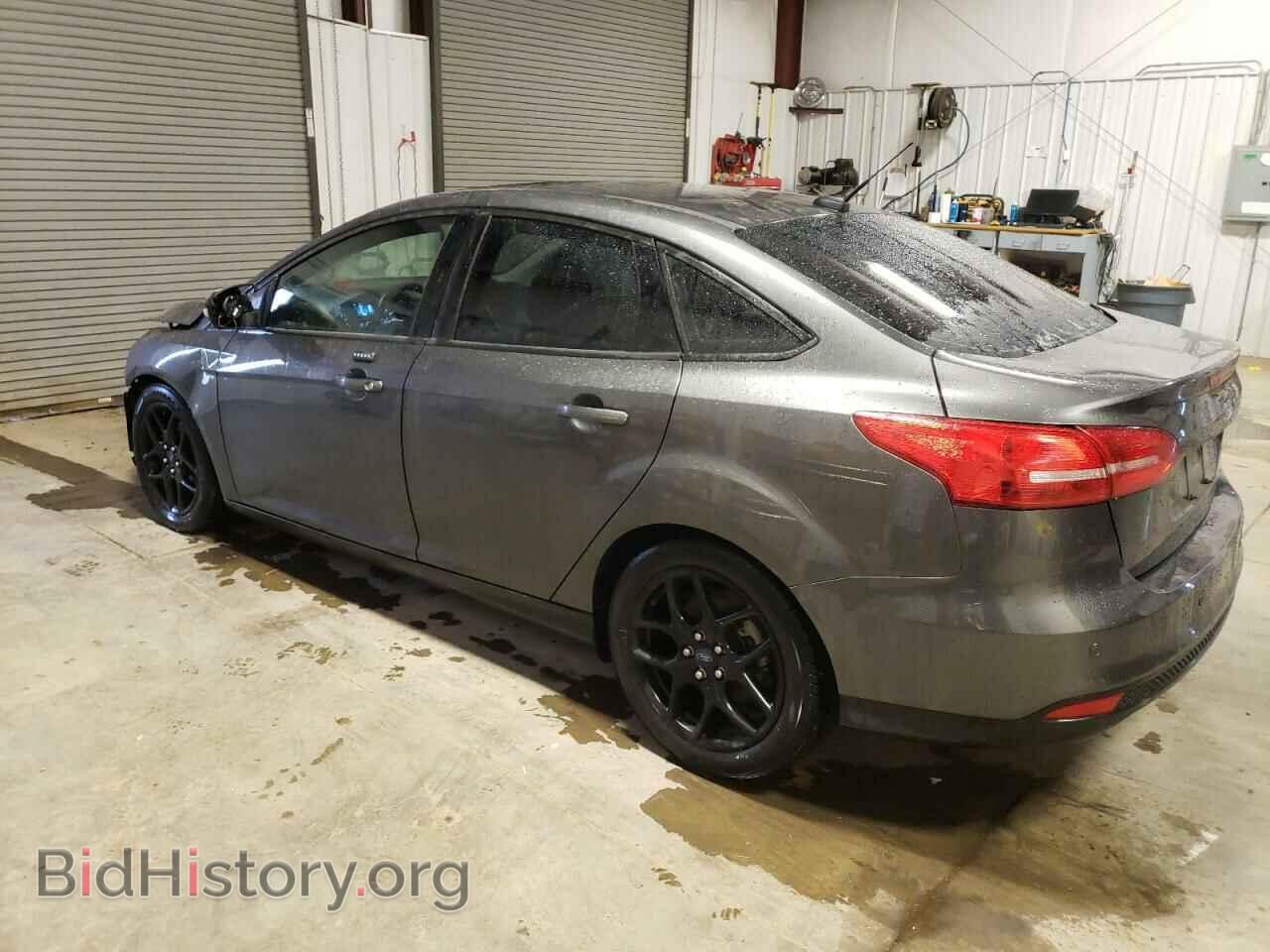 2016 FORD FOCUS - VIN: 1FADP3F26GL225934 - Фото 2