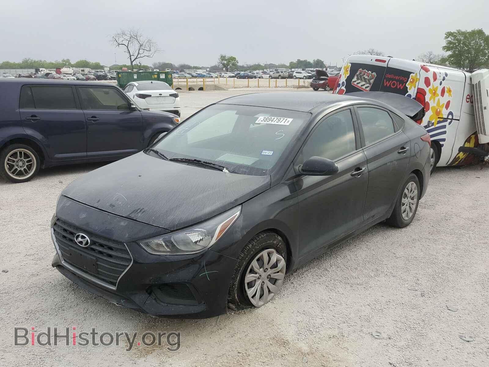 2018 HYUNDAI ACCENT - VIN: 3KPC24A36JE010855 - Фото 2