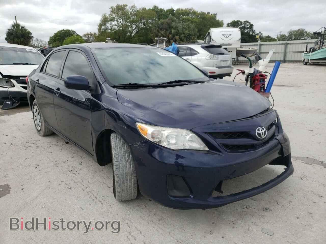 Photo 2T1BU4EE8BC677752 - TOYOTA COROLLA 2011