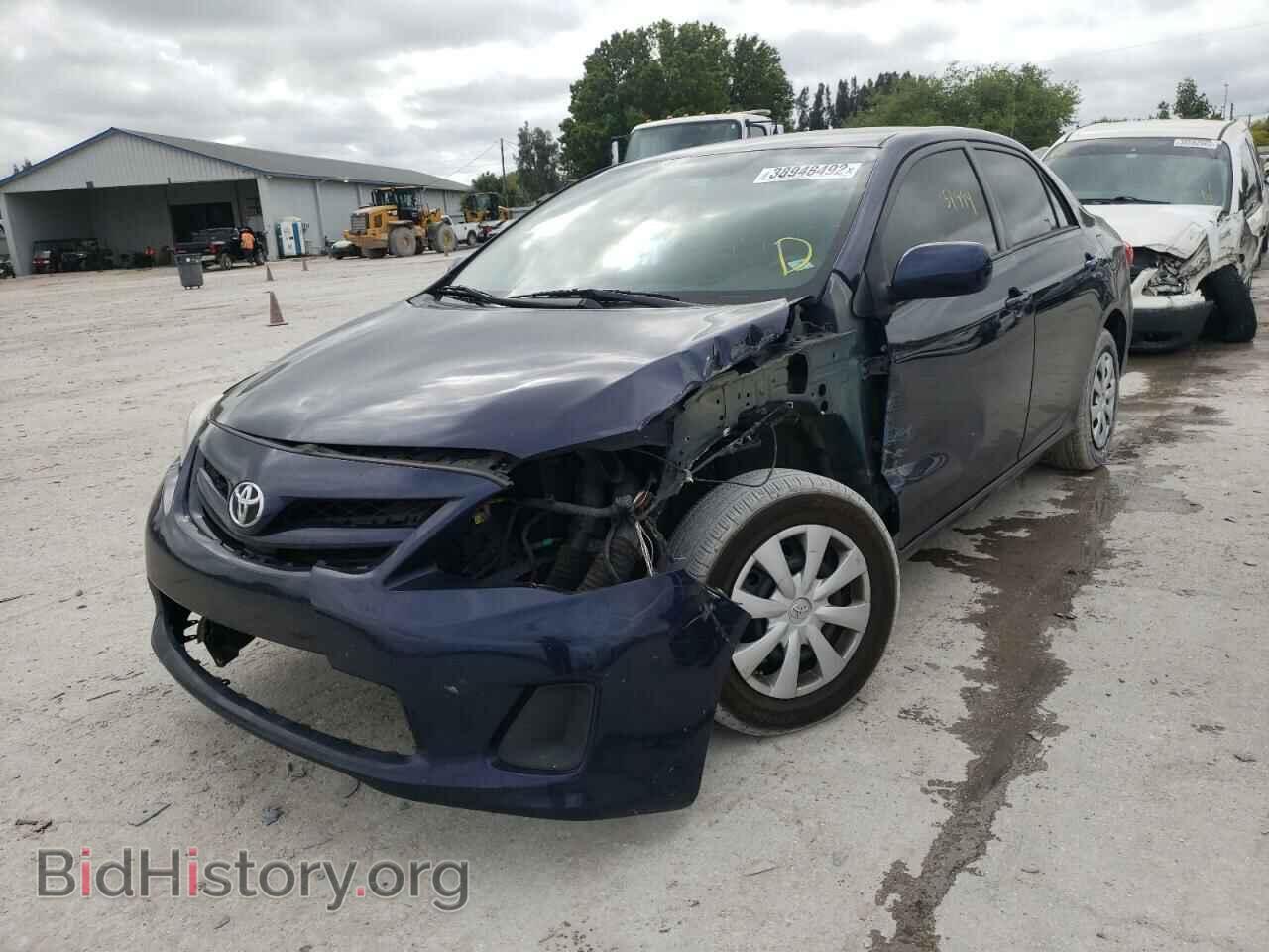 2011 TOYOTA COROLLA - VIN: 2T1BU4EE8BC677752 - Photo 2