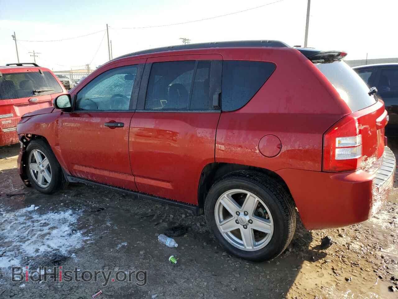2007 JEEP COMPASS - VIN: 1J8FT47W17D158488 - Фото 2