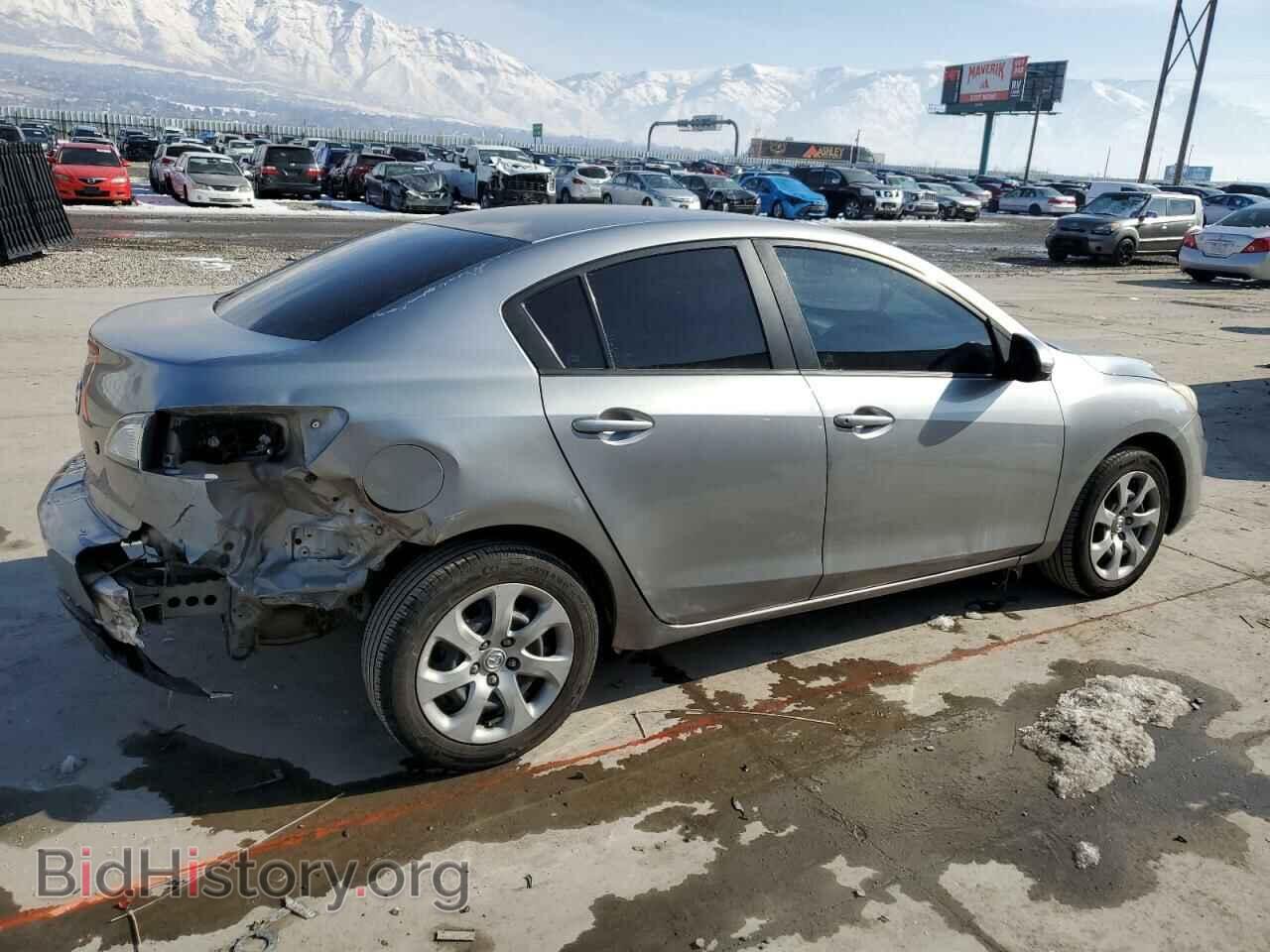 2011 MAZDA 3 - VIN: JM1BL1UF0B1396383 - Фото 3
