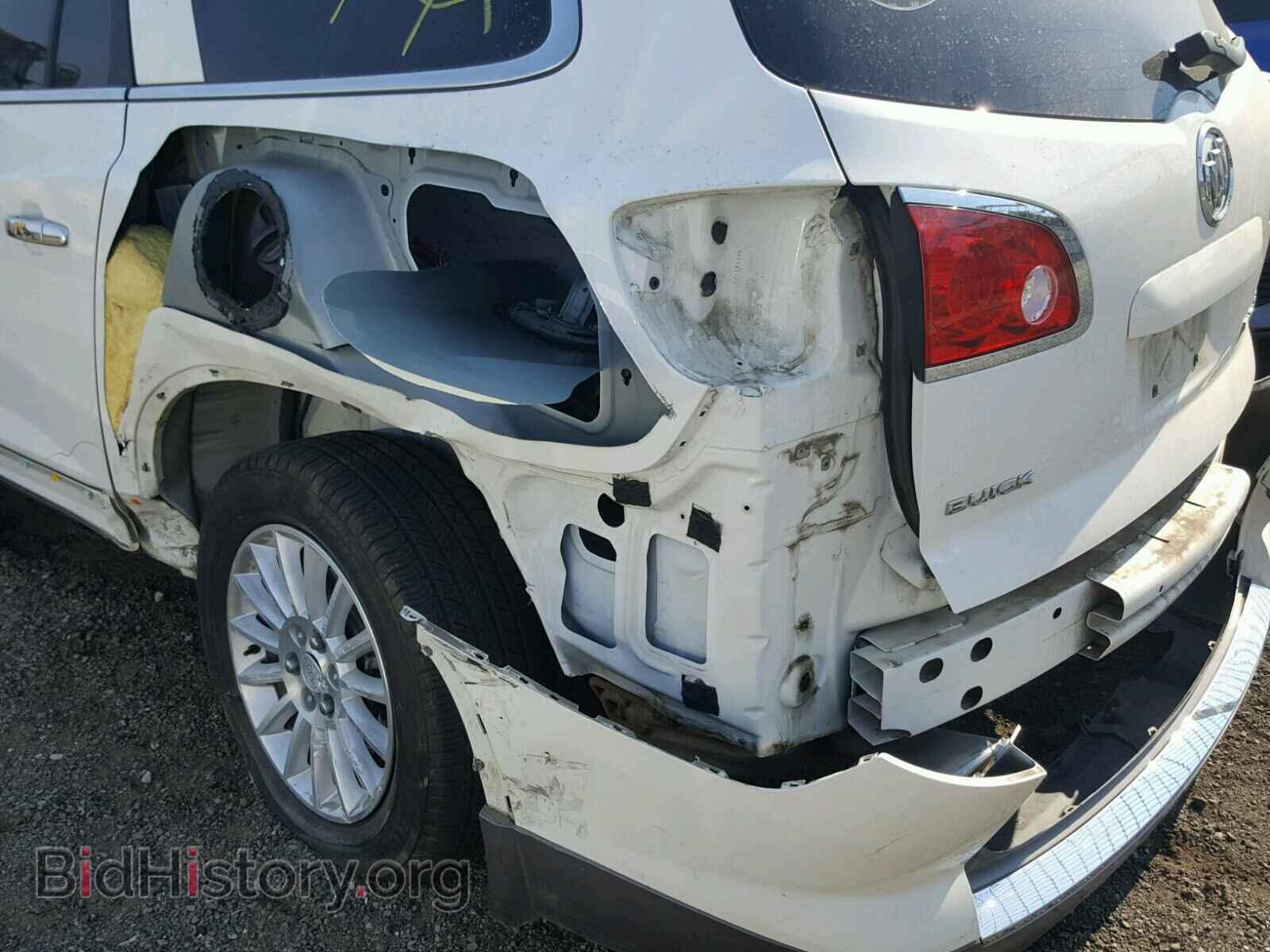 2011 BUICK ENCLAVE - VIN: 5GAKRAED7BJ107903 - Фото 9
