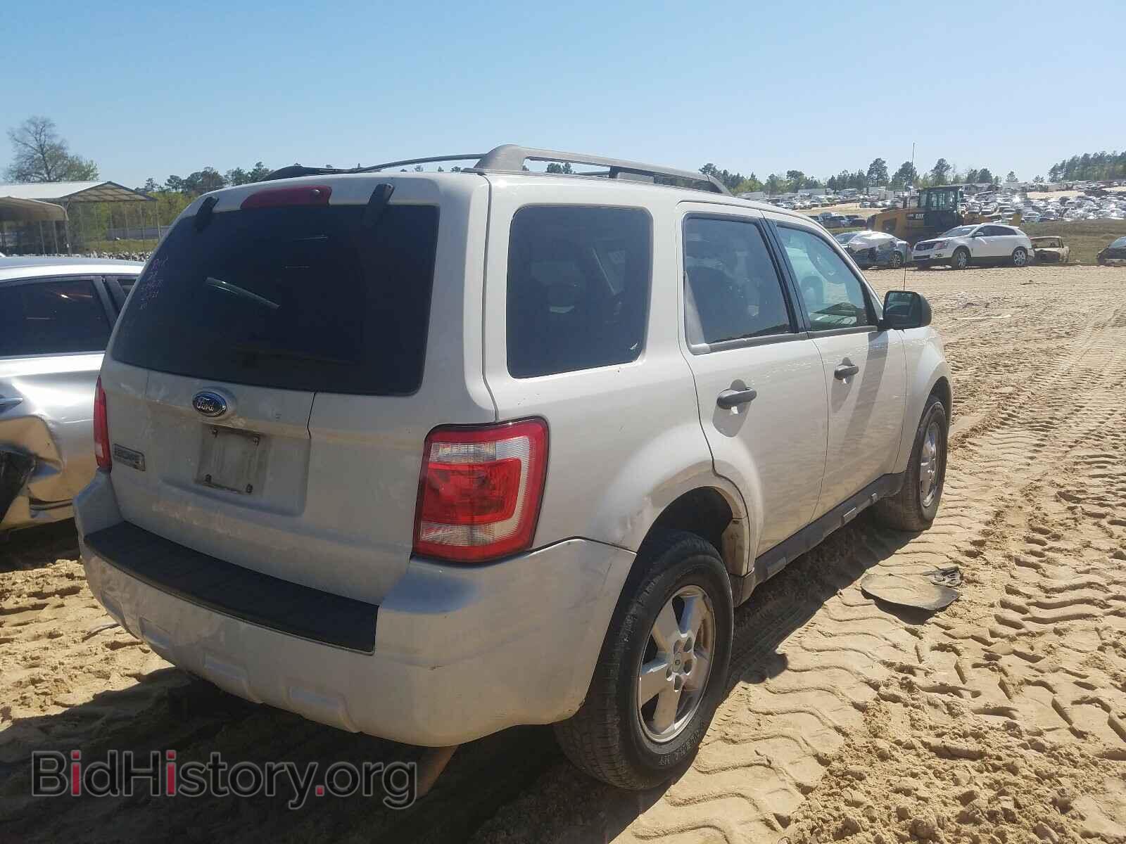 2009 FORD ESCAPE - VIN: 1FMCU03G69KB09618 - Фото 4