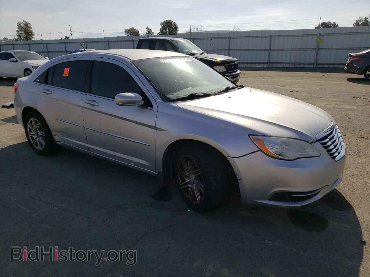 2012 CHRYSLER 200 - VIN: 1C3CCBAB5CN202134 - Фото 4