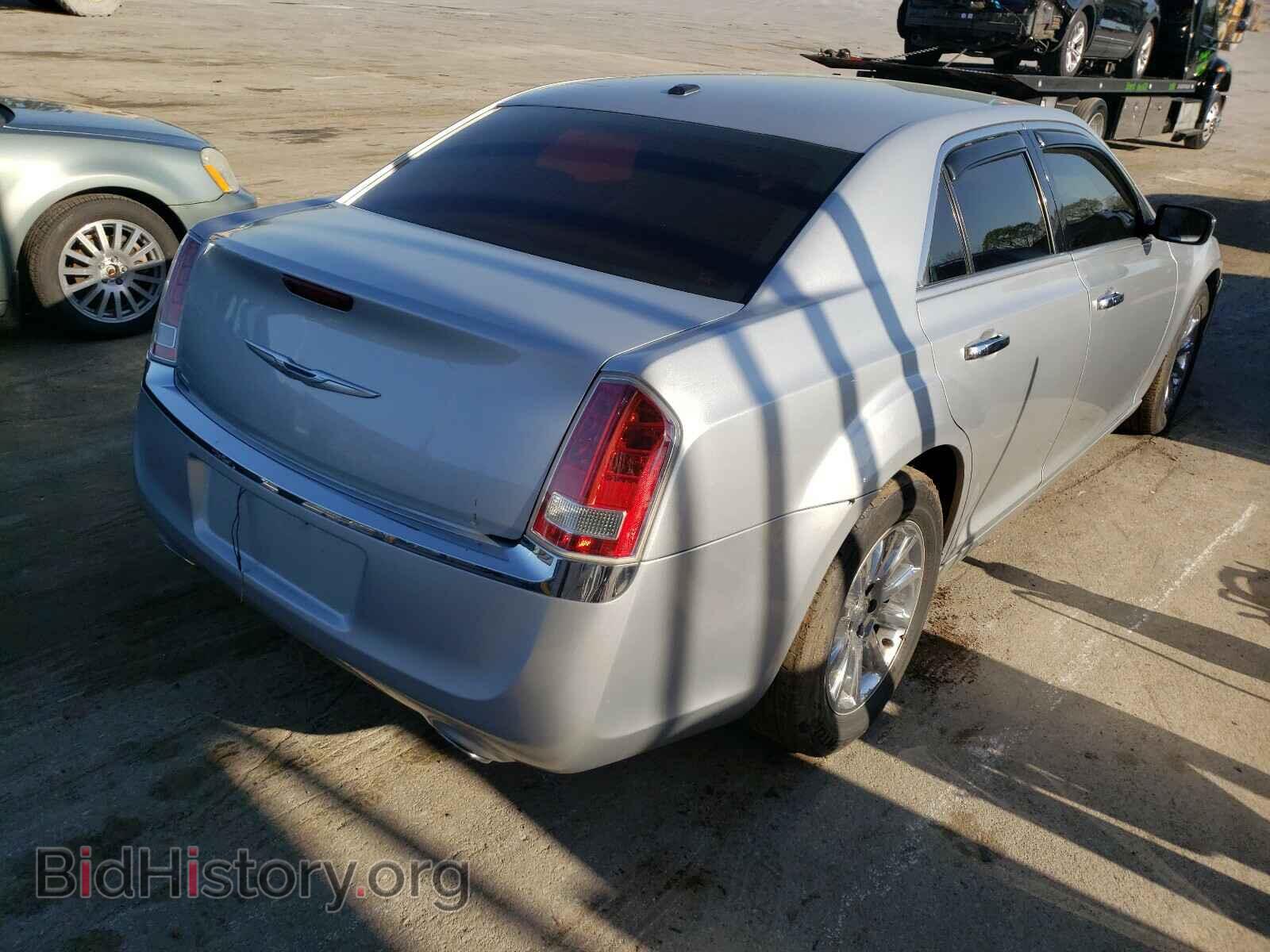 2012 CHRYSLER 300 - VIN: 2C3CCACGXCH310079 - Фото 4