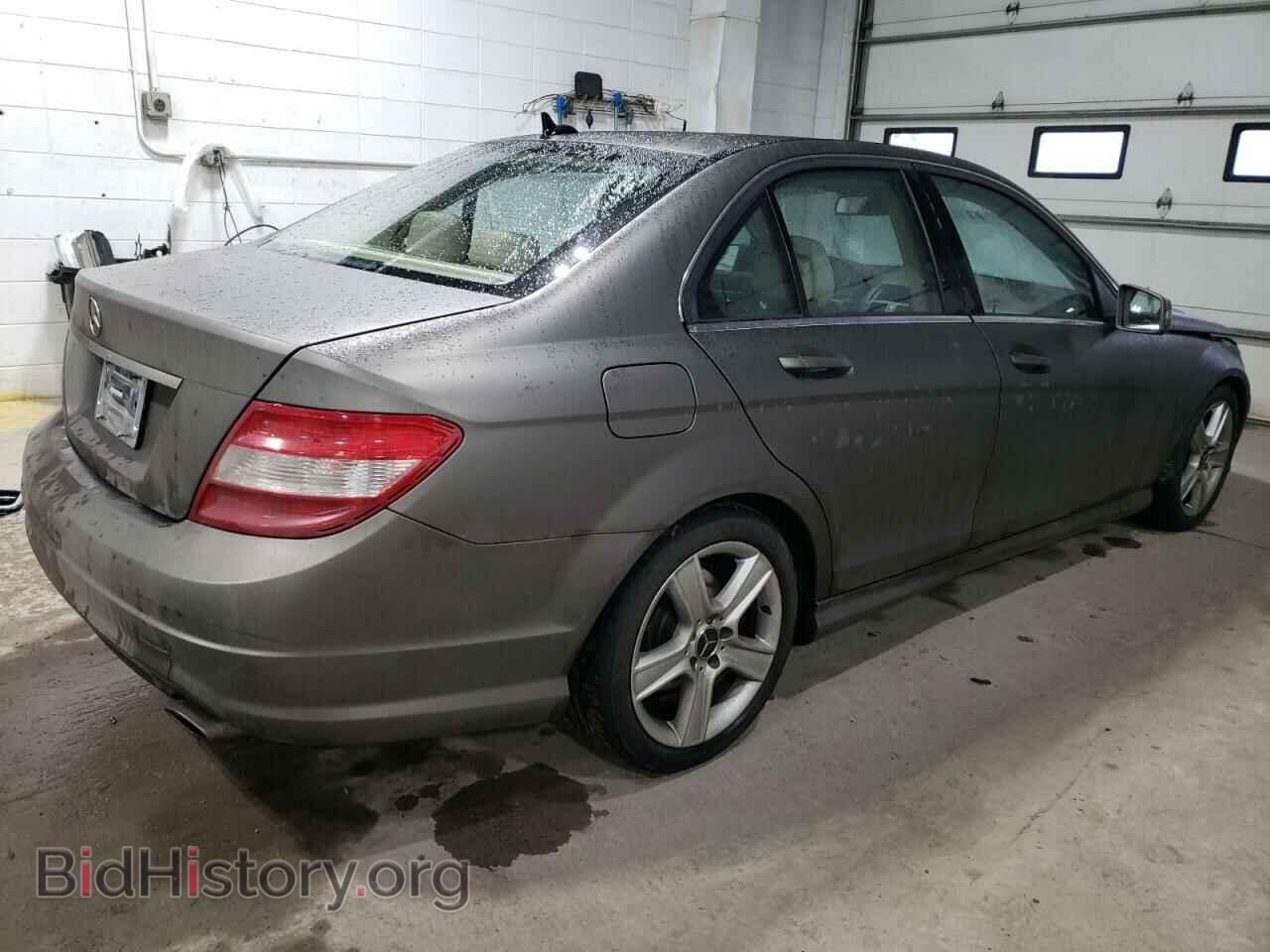 2010 MERCEDES-BENZ C-CLASS - VIN: WDDGF8BB7AR115773 - Фото 3