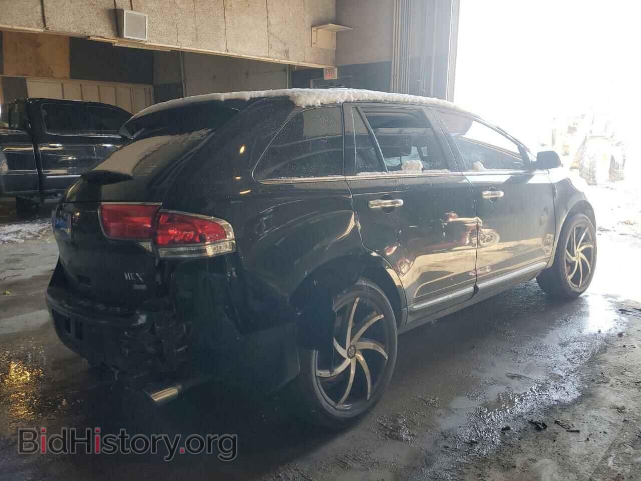 2011 LINCOLN MKX - VIN: 2LMDJ8JK9BBJ24623 - Photo 3