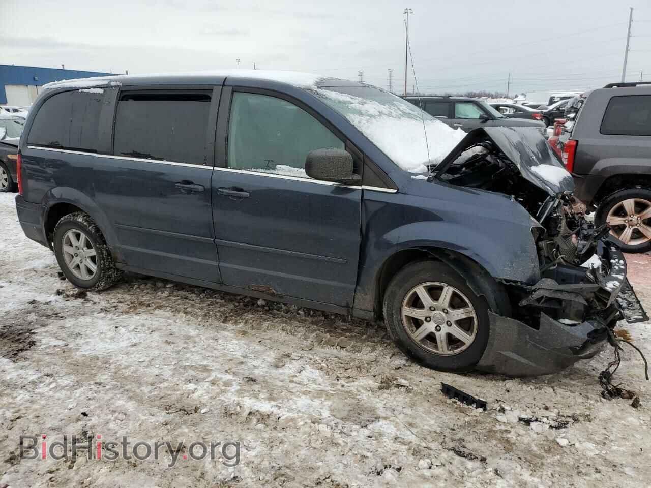 2009 CHRYSLER MINIVAN - VIN: 2A8HR44E69R558033 - Фото 4