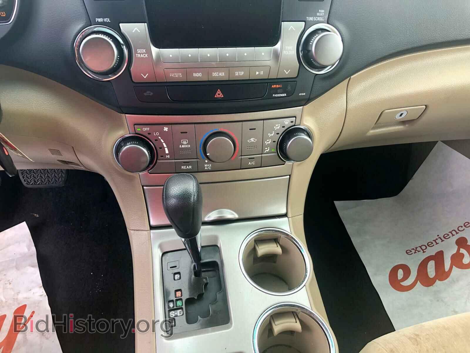 2011 TOYOTA HIGHLANDER - VIN: 5TDBK3EH2BS067833 - Фото 9
