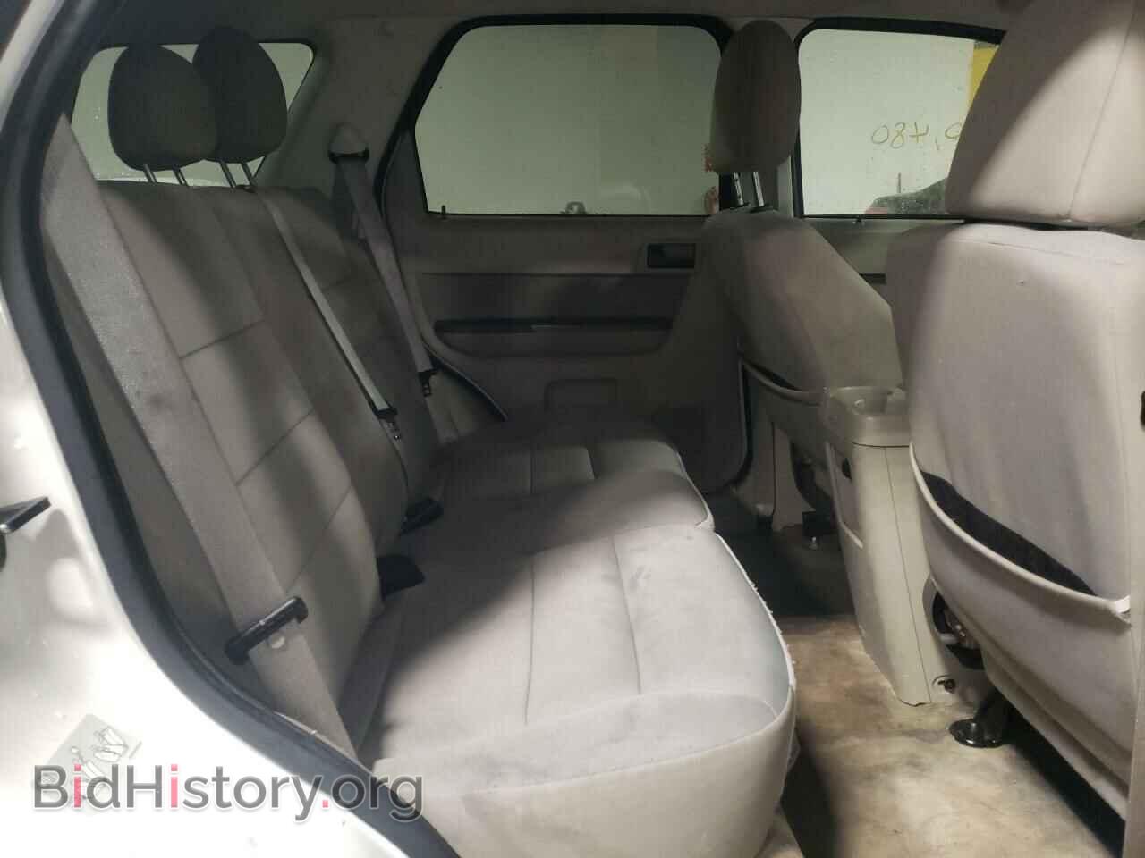 2010 FORD ESCAPE - VIN: 1FMCU0D7XAKB64124 - Фото 6