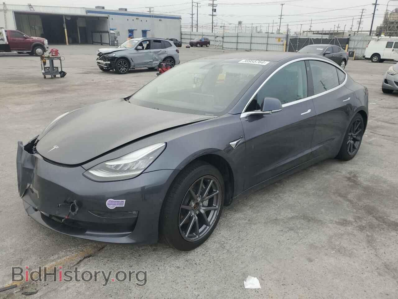 Фотография 5YJ3E1EB7JF129743 - TESLA MODEL 3 2018