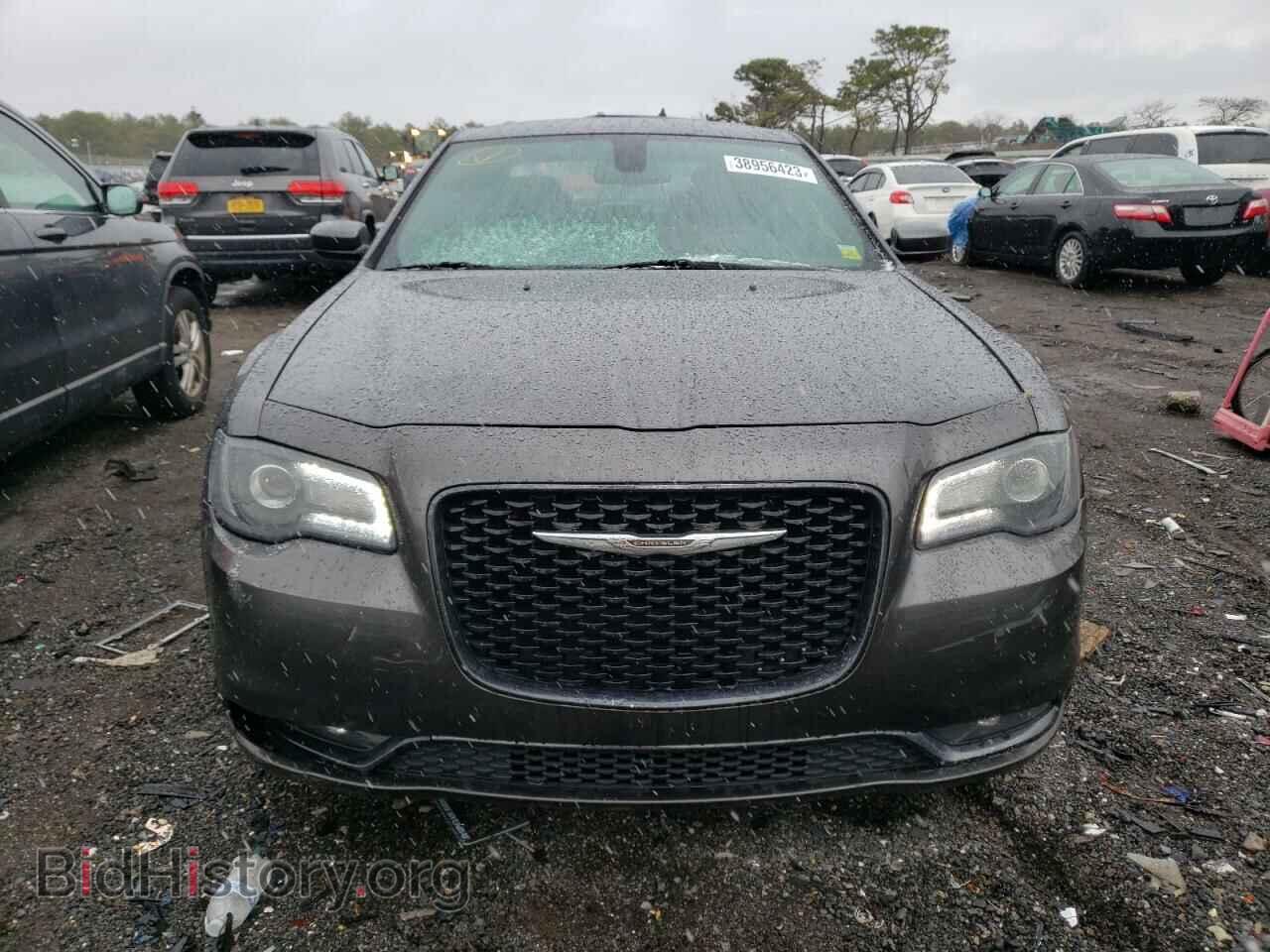2019 CHRYSLER 300 - VIN: 2C3CCABG8KH589726 - Фото 5