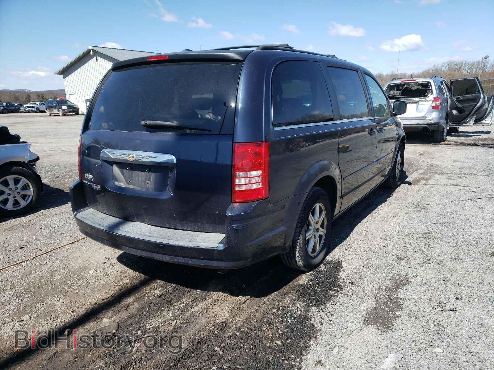 2008 CHRYSLER MINIVAN - VIN: 2A8HR54P08R827049 - Фото 4