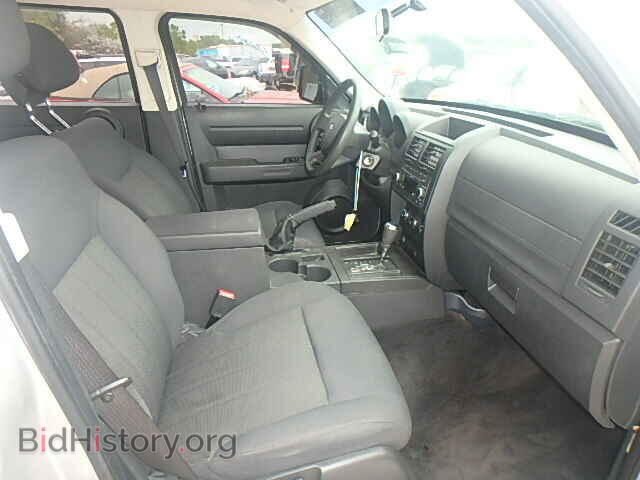 2011 DODGE NITRO - VIN: 1D4PT2GK0BW506875 - Photo 5