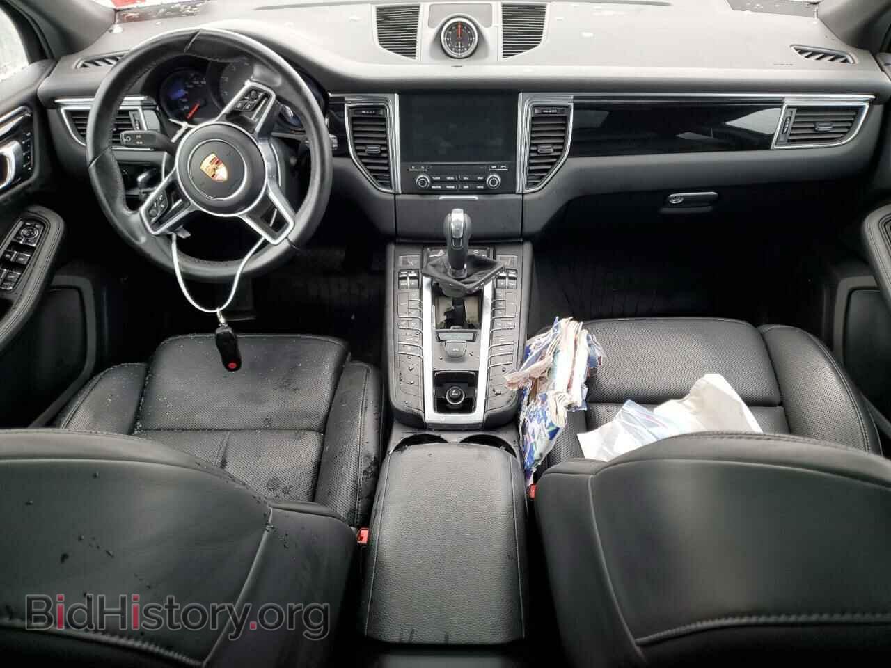 2017 PORSCHE MACAN - VIN: WP1AB2A50HLB18868 - Photo 8