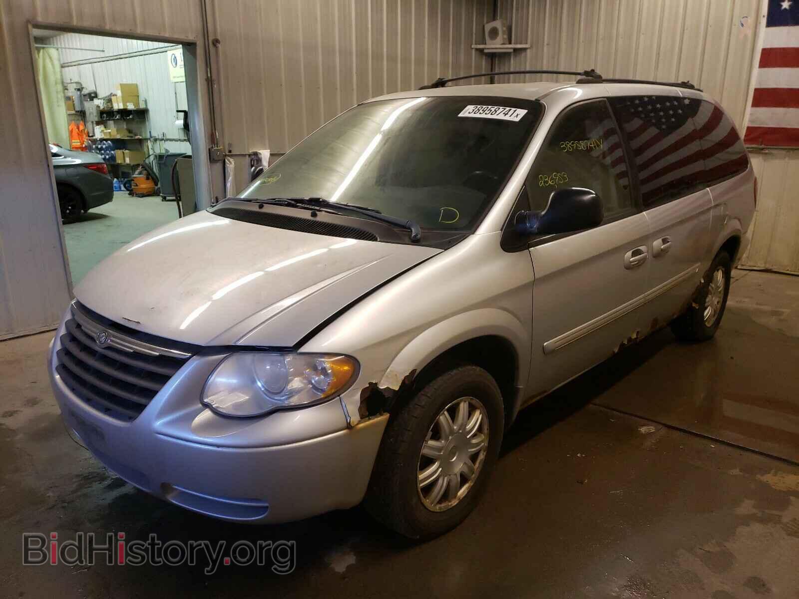 2006 CHRYSLER MINIVAN - VIN: 2A8GP54L26R651536 - Фото 2